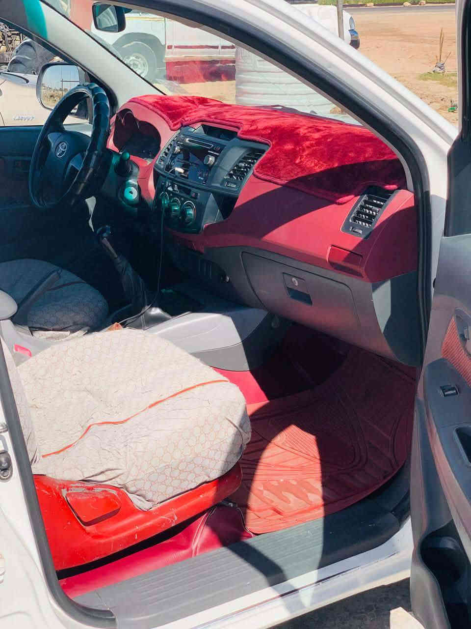 السلام عليكم ورحمةالله سياره تيوتا 2014 عماني سياره جديده استخدام شخصي
1 تبريد شغال 🥶
٢ تدفئه شغاله 🥵
٣معايزه برغي
4 سياره صدك متعوب عليهه وبلعافيه علياخذهه
5 سياره مكفوله من ضربه بيهه بس شخوط بلبيبان ومسويهن مابينات
سياره بأسامينه مداور ثاني يوم سنويه لل 2027
سياره مكانهه السماوه  الشراي يتفضل يتصل ع رقم
***********
السعر 185$ وبيهه مجال بصيط
