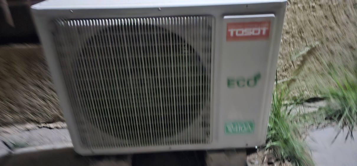 سبلت توسوت عدد2 مابيهن نقص مستخدم قليل
السعر 900الف


**إذا كنت صاحب هذا الإعلان وتريد حذفه لأي سبب، رجاءا أرسل رسالة إلى الدعم الفني**