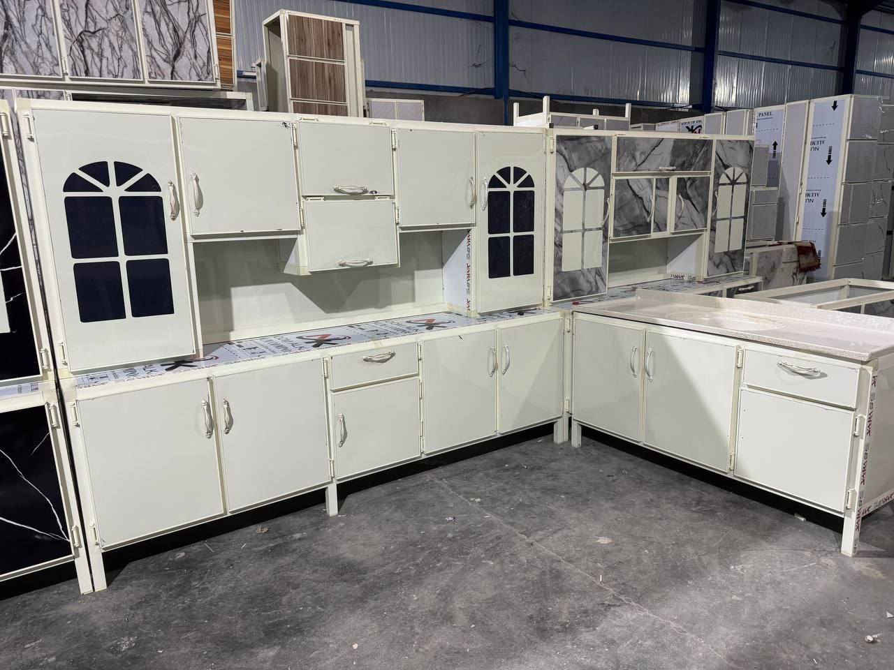 كاونتر قياس مترتين ونص مع سنك متر ونص 

سعره 375/ألف

للحجز والاستفسار الاتصال على واتساب 👇👇 

***********🚚☎️
