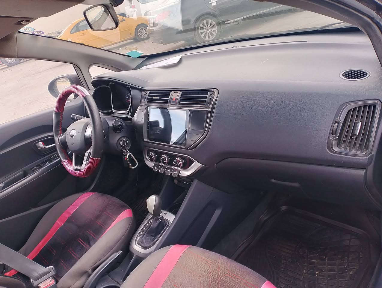 کیاریو 2012 خلیج بیه بس قطعە واحد صبغ بدون حادث محرك 1600  گیرمکینە تبرید بشرط سعر80ورقە بی مجال مکانی کلار***********
