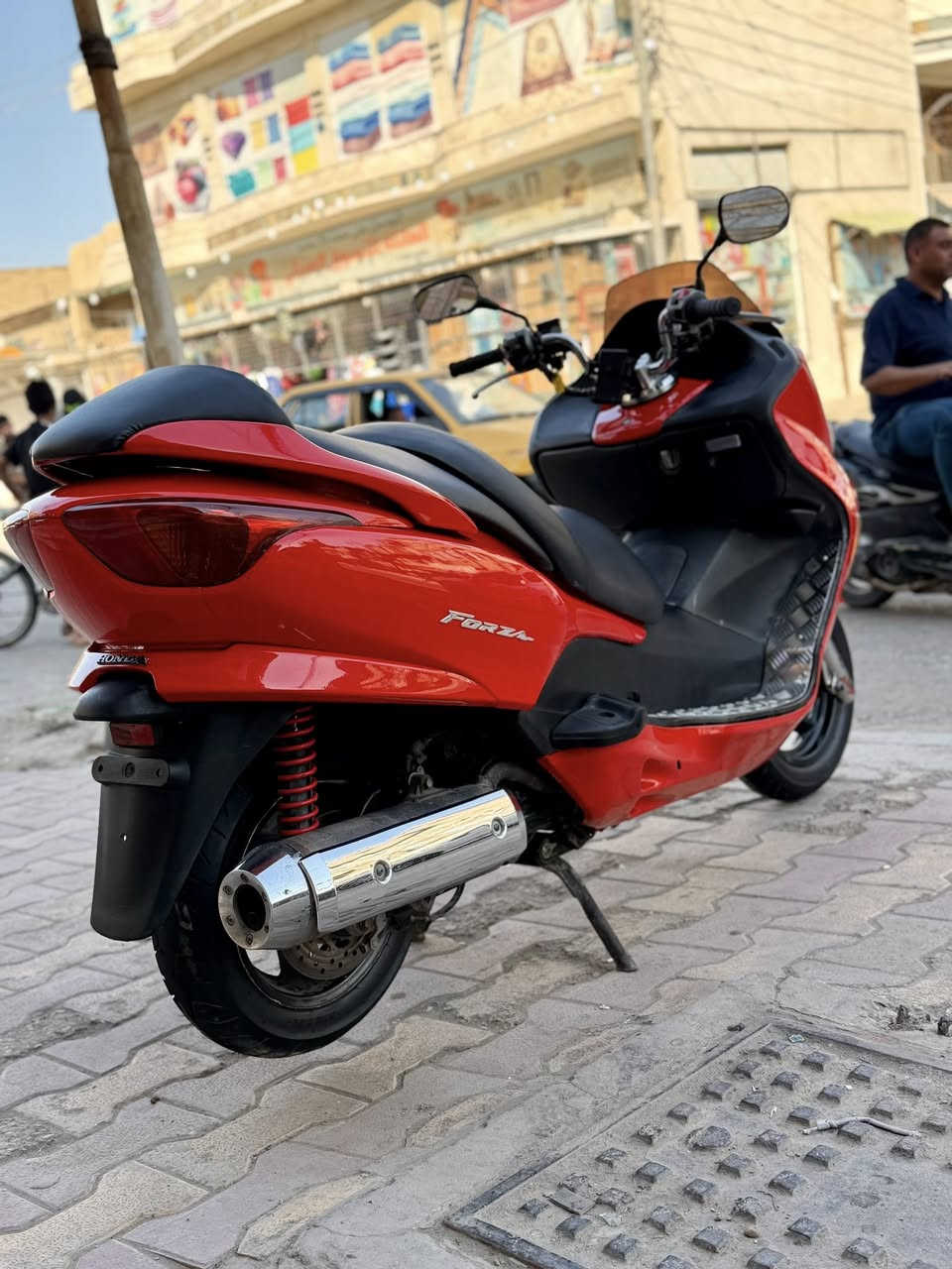 فورزا  0 8-MF  كير شغال للبيع
6 نمر 3 تحويلات 
دراجة نضيفة احلة من الصور 
مكينة ناعمة جاهزة 
 /  أي نقص ما بيها 
شلعه معدل / كهربائيات كلها شغال /  
  اوراقها كامله 
سعرها ( 950) مكاني بغداد مدينة الصدر 
اللاستفسار : هـ ***********
