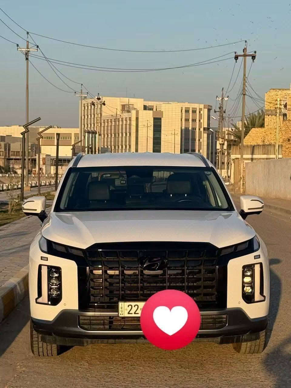 السلام عليكم
هيونداي بليسايد 2023 
أبيض
وارد كوري
مكفول
فول مواصفات عدا الفتحة 
أربع كامرات 
رادارات 
نقاط عمياء 
تحديد مسار 
قيادة شبه ذاتية 
تشغيل عن بعد 
تقديم وترجيع عن بعد 
دوسات بلادية
بالإضافة إلى بعض المواصفات المعروفة 
السعر : 33000 دولار قابل للتفاوض 

للاستفسار الاتصال على 
***********
