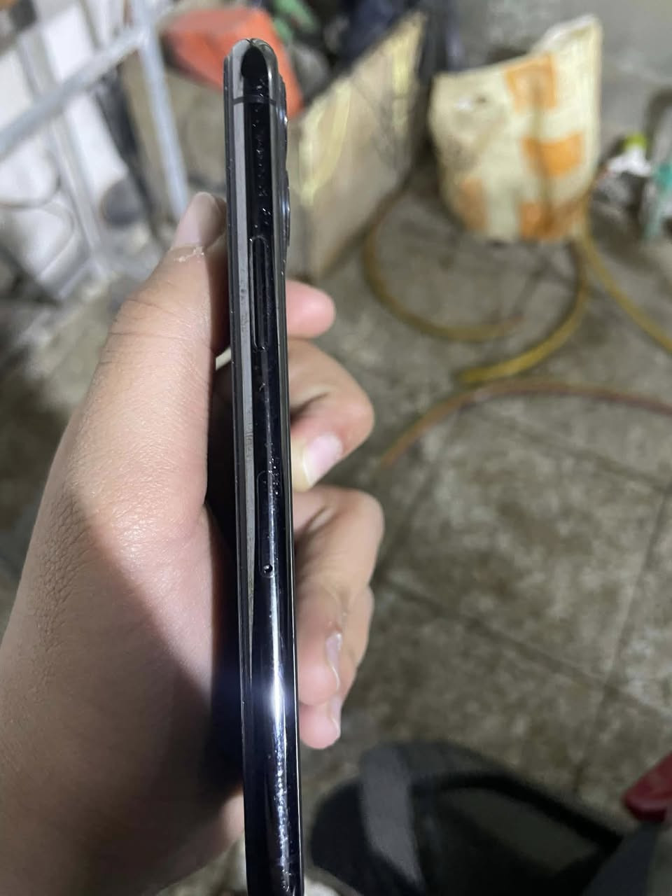 السلام عليكم ايفون 11برو فقط مو برو ماكس ذاكره 256بطاريه100مبدله ومبدل شاشه اخت الاصليه متحس بفرق لا بلمس ولا بشي كله شغال فيس ايدي شغال كله الجهاز شغال رايده210وبي مجال للشراي مكاني بغداد البنوك رقمي***********❤️
