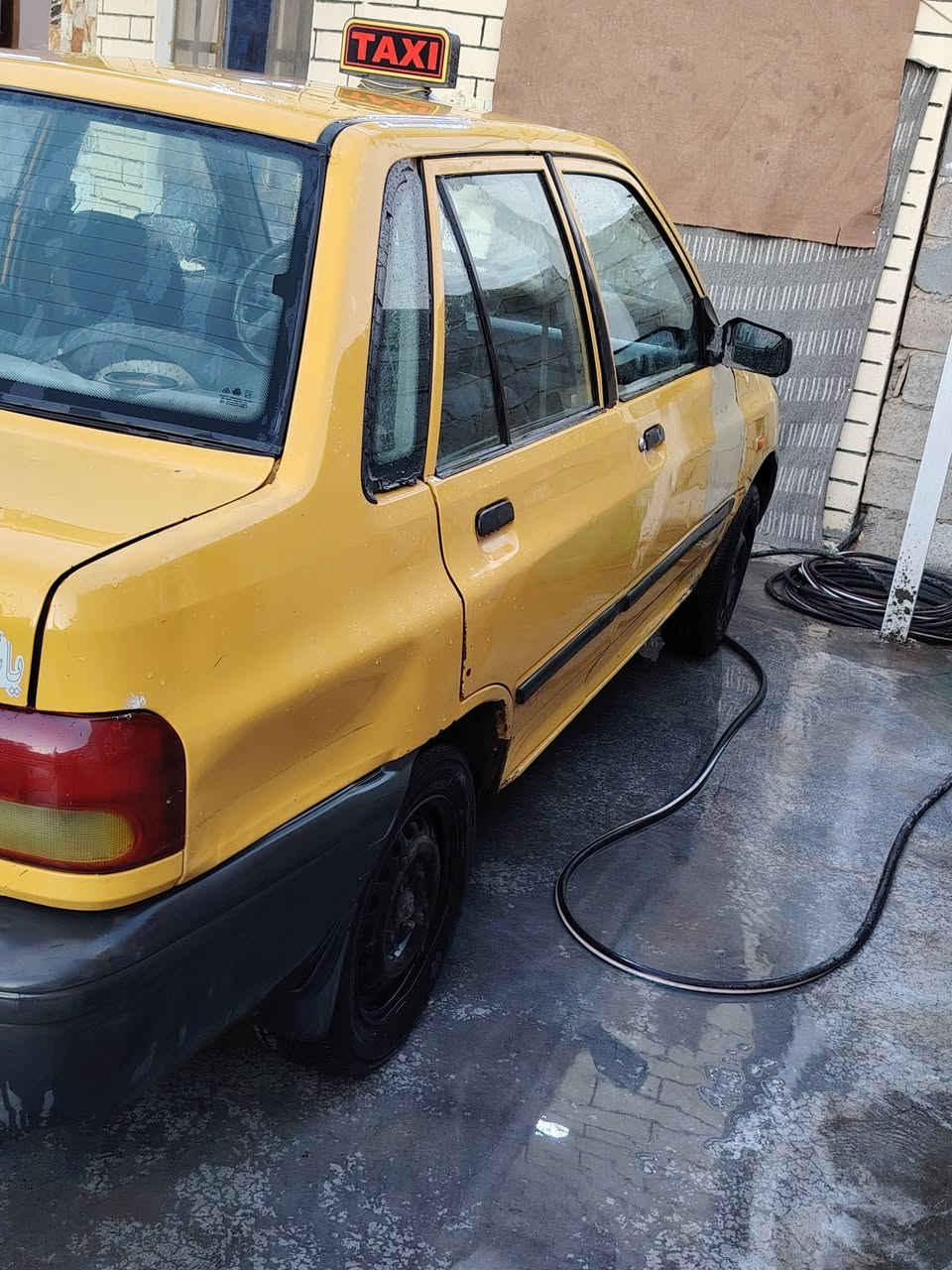 يا الله السلام عليكم ورمضان كريم على الجميع سايبه موديل    ١١ رقم بغداد باسمي السياره امانه الله ورساله خير من الله شواصي بلاديه لا خياس ولا فطر ولا لحيم كير محرك برايد كوري مكفولات على أيدي ترايها وين متريد بيها ملاحضات قليله ينزل من سعرها بس هسه تكدر تشغل وكبل للشارع سعرها ٢٥ وبيها مجال السياره تعبان عليها والله هاذ رقمي *********** مكاني بغداد اليوسفيه
