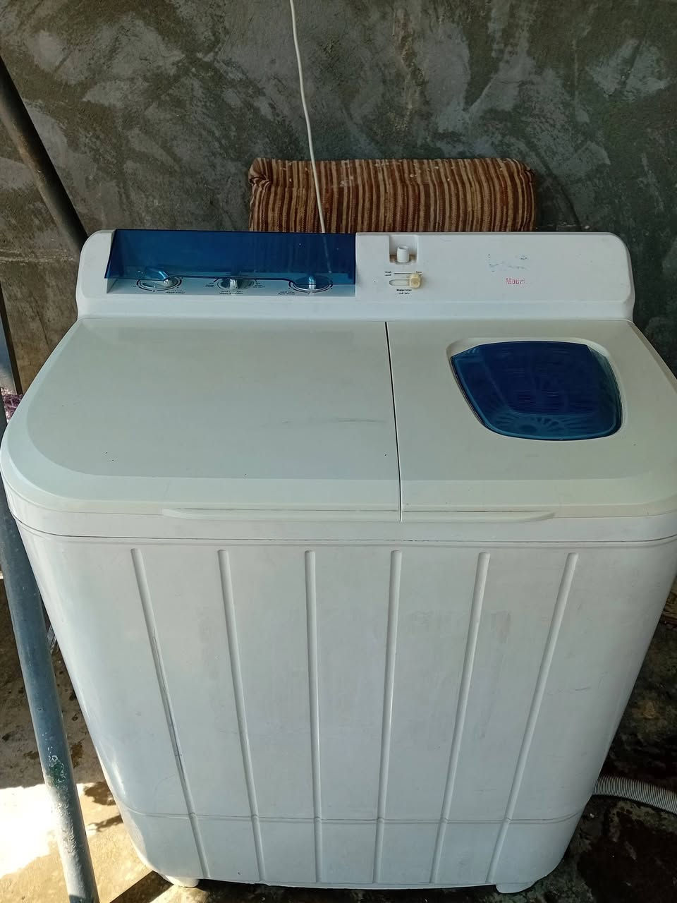 غساله توشيبا صغيره حيل نظيفه شغاله ع فحص ٦٠ قفل


**إذا كنت صاحب هذا الإعلان وتريد حذفه لأي سبب، رجاءا أرسل رسالة إلى الدعم الفني**