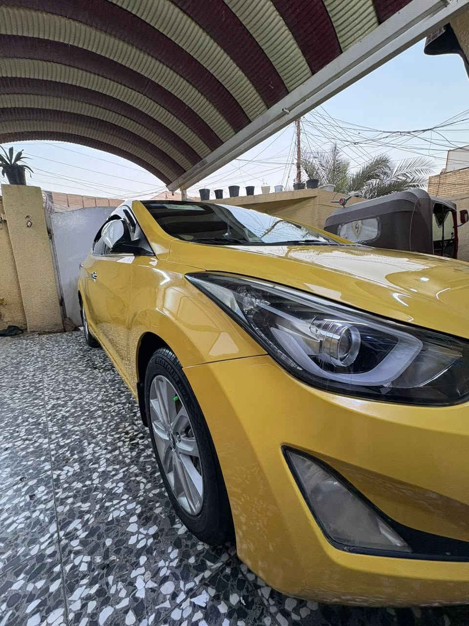 السلام عليكم 
النترا خليجي موديل 2016 سيارة فول مواصفات قطعتين تبريد محرك 1800 مري شفط ثلاجة السيارة مكفولة كفالة عامة صبغه وحده مكفولة من المعجون والفتح يعني من كلشي مكفوله تخم تاير صدر تبريد كير كله جديد السيارة جديده بمعنى الكلمة ماشية 150 باسمي تحويل ثاني يوم مكاني بغداد البلديات رقمي 
***********
