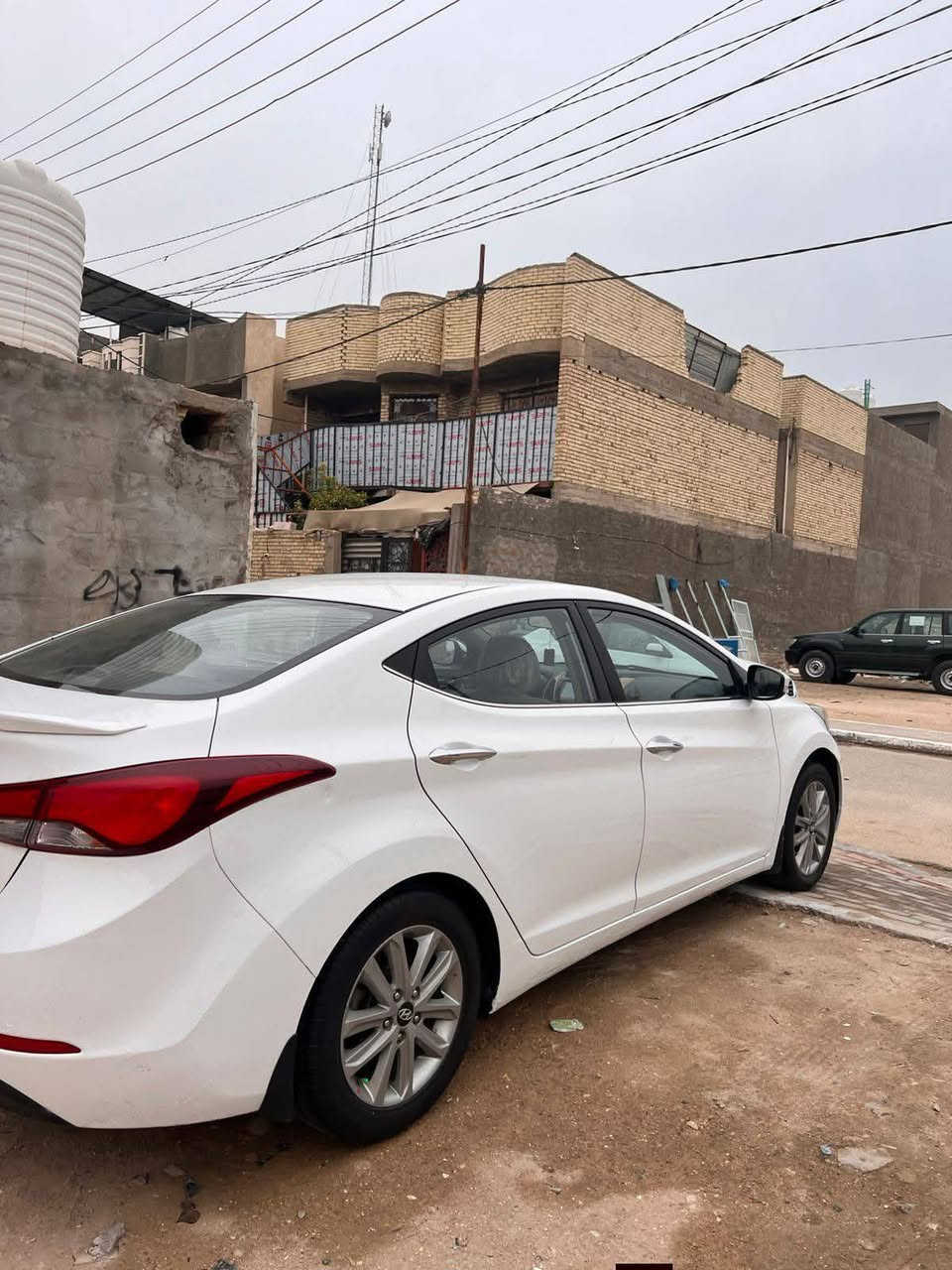 السلام عليكم النترا 15 مكفوله كفاله سياره جديده بمعنى الكلمه ماشيه 128 جاهزه اي نقص ما بها سعر 137 
وبيها مجال رقم بغداد دولي تحويل مباشر 
مكان كربلاء الشراي يتصل ما متواجد على الفيس 
 انا مكلف بالنشور.   ***********
