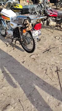 لبيع تايكر 2020شرط ما مفتوح وزن ثقيل كلشي شقال أسعر475 وبي مجال0771792...