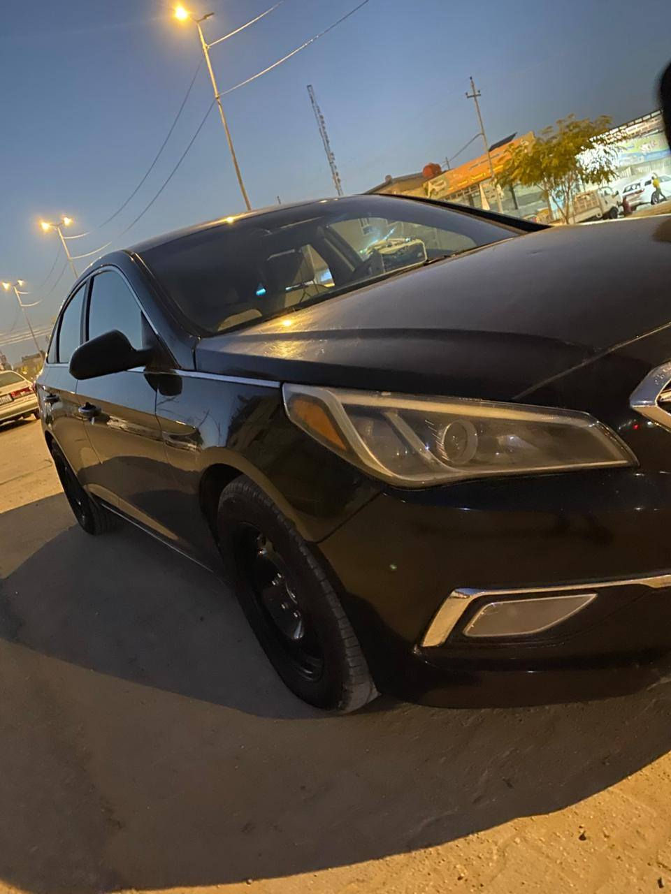 سلام عليكم من رخصة مدير الكروب
سوناتا للبيع او لمراوس 
 بيه قطعتين فقط 
مكفوله من لحادث لقوي خارجي فقط 
جاملغ وبنيد شواصي لغود مكفوله
موديل 2015رقم سليمانيه انكليزي تحويل او وكاله 
مكينه 2400ماكو اي دوانز ناعمه كير ومكينه وتبريد عشرط 
سياره معايزه شي 
رايده 124 وبيه مجال حق لجيه
مكاني نجف حي ميسان 
***********
