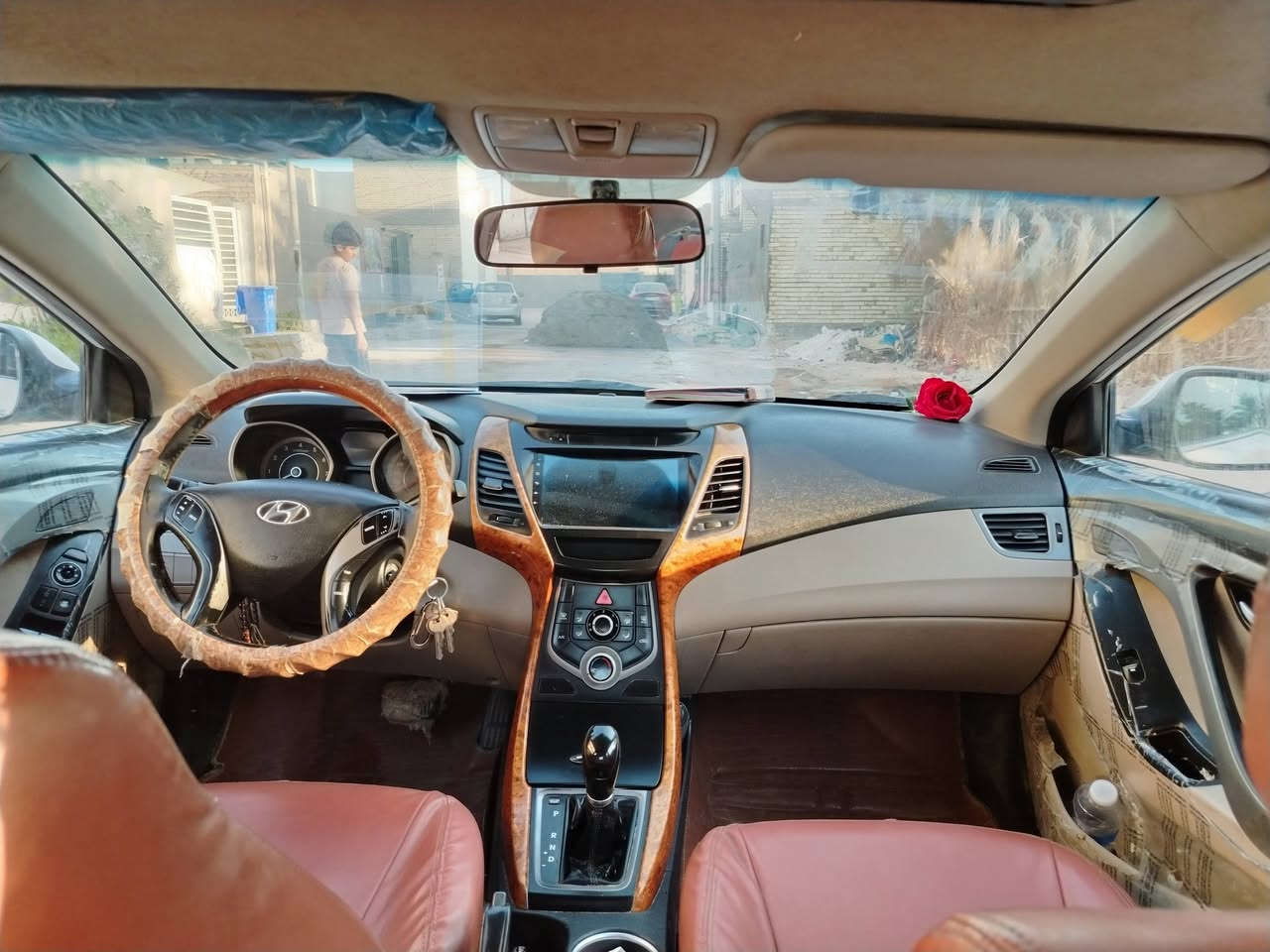 النترا موديل 15 محرك1800 نجف بأسمي، بيها صبغ جهتين داير جاملغ الخلفي..مكان السياره كوفه

***********

السعر 122 وبيها مجال للمشتري الجاد
