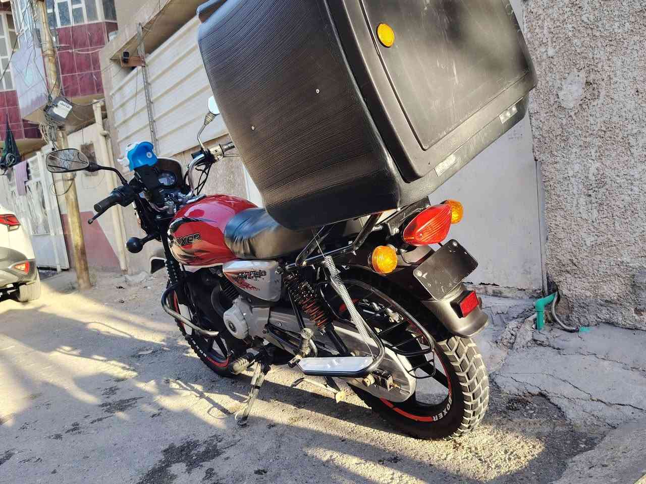 السلام عليكم بوكسر هندي موديل ٢٠٢٣ مرقم كامل بغداد هزه جديده سنويه جديده بسمي تحويل ثاني يوم الدراجه جاهزه خير من الله السعر 2ونص وبيه مجال لشراي العنوان بغداد الصليخ لاستفسار واتس ***********
