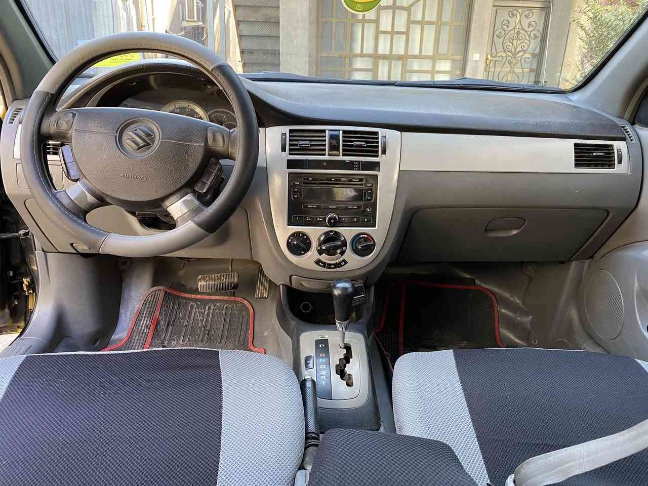 فورنزا ٢٠٠٨ السعر ٥٥وبي مجال
كير محرك جدد بس صدرها تعبان شويه
قرب جزيره بغداد السياحيه
***********
