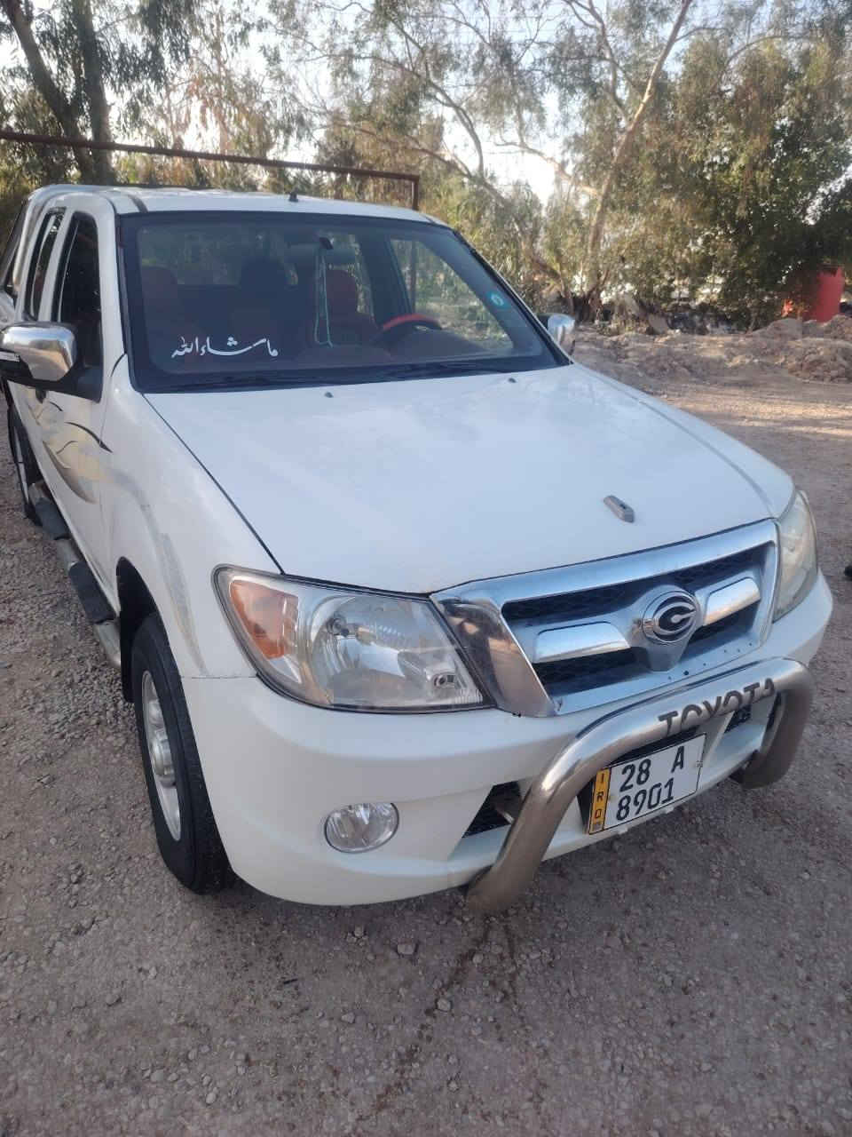 السلام عليكم 
بيكم كنوة 2012 رقم انكليزي سيارة نضيفة خياس مابيهة 
وجهة فلاونزة بسمي مداور ثاني يوم السعر ٥٧وبيهة مجال قليل لستفسار ***********
