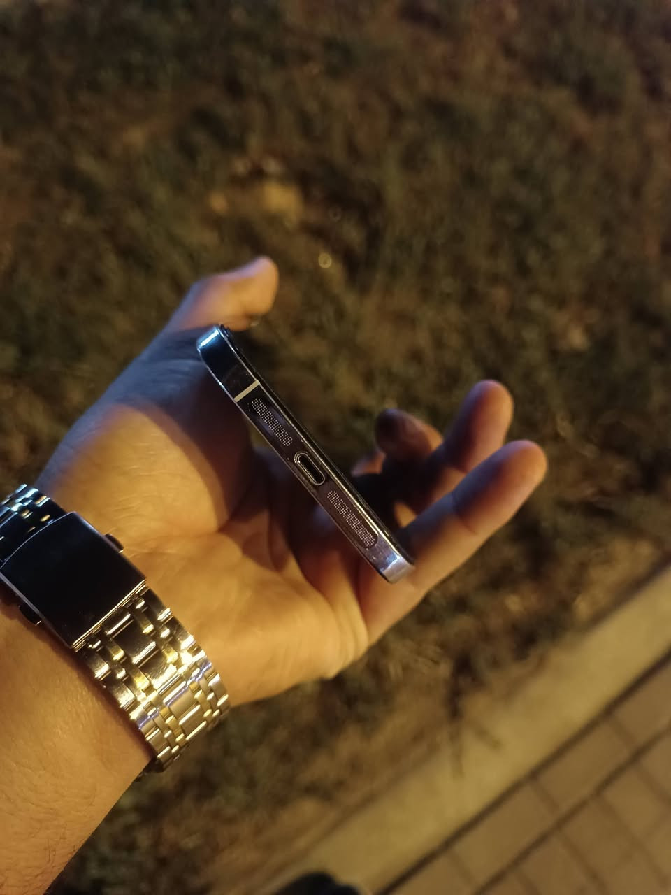 أيفون 12برو ماكس الذاكره 256 البطاريه 100 بطاريه مستبدله أصليه نوعيه جيده أو شاشه مستبدله نوعيه جيده التلفون كله كفاله فيس أيدي شغال كلشي شغال بي مشالله التلفون يجنن فقط كيبل ويه السعر 550 التلفون نظيف أو حلو


**إذا كنت صاحب هذا الإعلان وتريد حذفه لأي سبب، رجاءا أرسل رسالة إلى الدعم الفني**