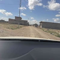 قطعة ٢٠٠ متر بصف الركن حي الاطباء اول فرع بالتقطيع الجديد مي كهرباء شا...