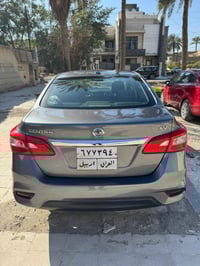 نيسان سنترا Sv 2019 ماشيه 76 الف مايل قطعه وحده صبغ( بنيد)  والسيارة ج...