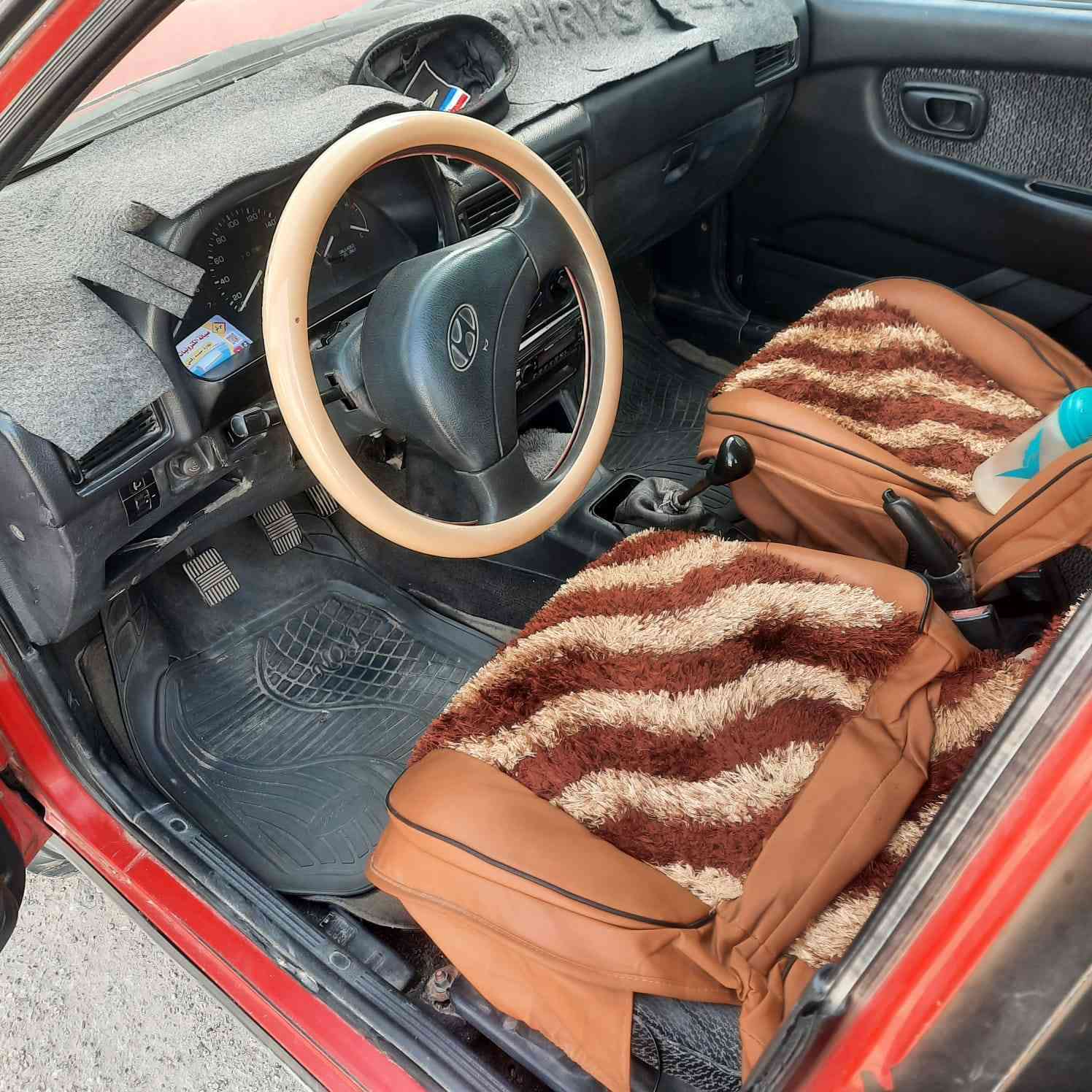 السلام عليكم 
هونداي اكسل ١٩٩٣
كير محرك جديد شرط الفحص
البدي شوف العين 
رقم نينوى  
سنويه ٢٠٢٧ تنتهي مداور 
السعر ٢٥ 
***********
***********
