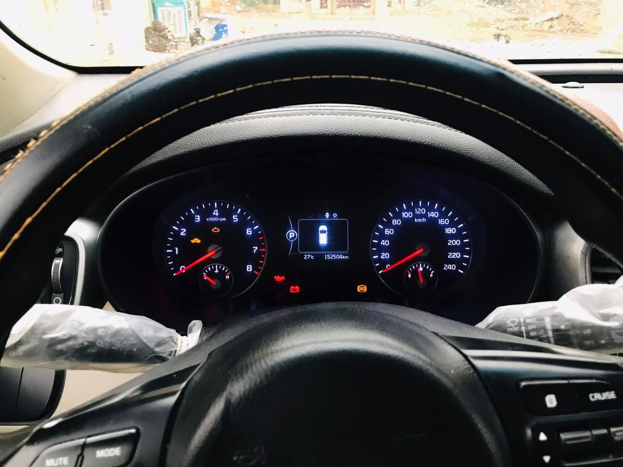 السلام عليكم سورنتو 2016
رقم قادسيه  

السياره صبغ عام الظرر بل سونار

السياره نظيفه بمعنه الكلمه 

حداديه جديده

 تخم تاير حديد 

مكينه 6V

سياره بسمي  

العنوان ديوانيه مهناويه  

السعررر 155 وبيها مجال قليل 

الرقم ***********
