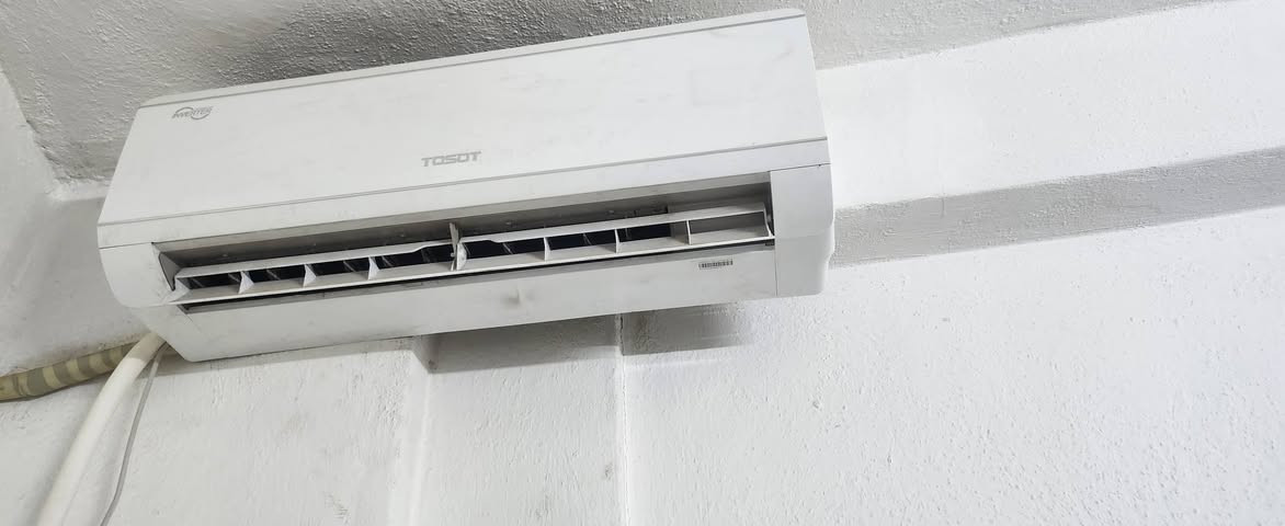 سبلت توسوت انفيرتر جهاز جديد صاله شهرين
مكاني بغداد العظميه
***********
سعر600
