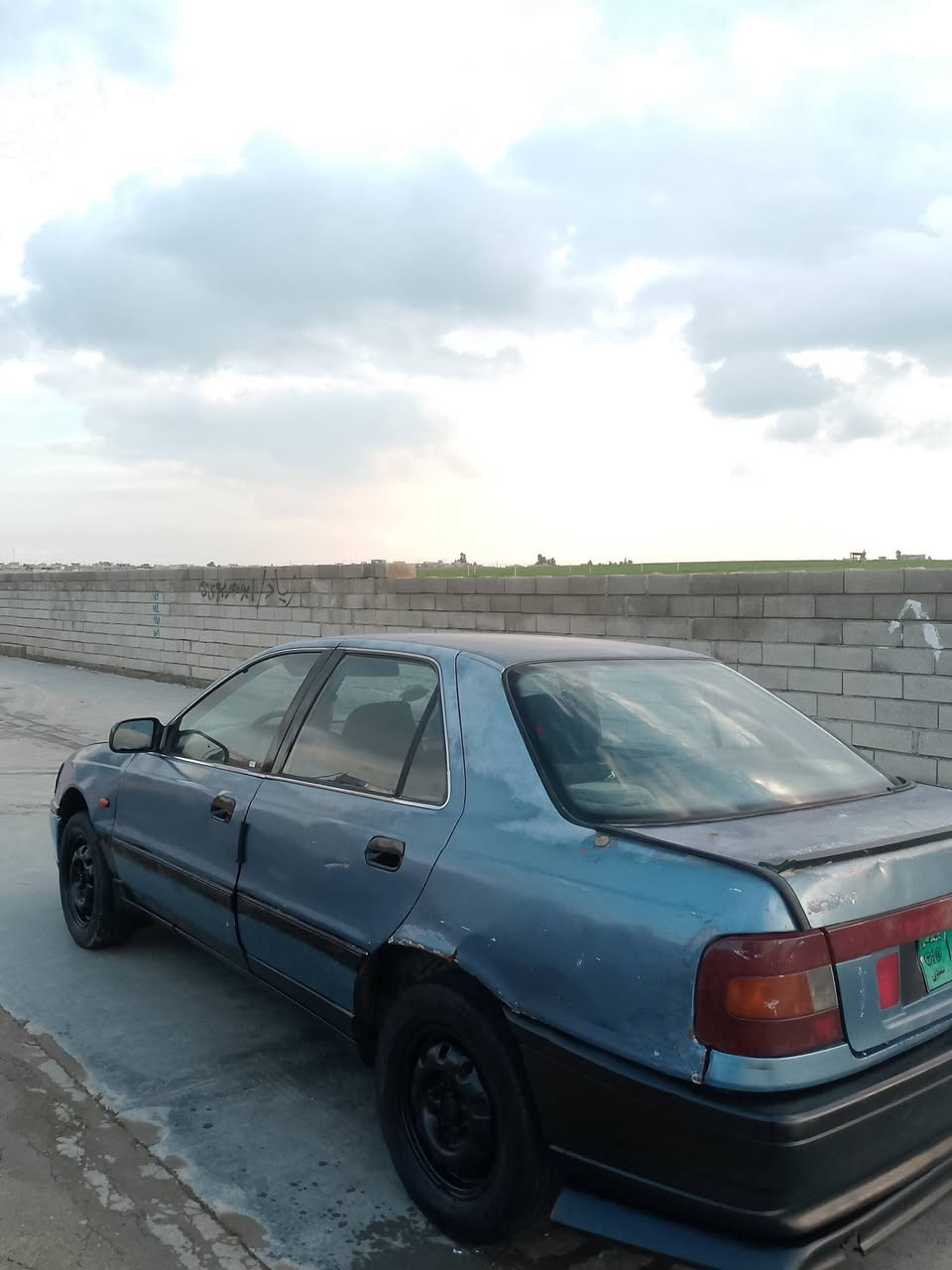 السلام عليكم هونداي النترا 1993 للبيع او مراوس
كير مكينه شرط مكينه تك كمشفت المرغوب  طخم نضيف تواير نضيف كوبون بانزين بيها شرط التحويل مكانها برطله ***********واتساب
