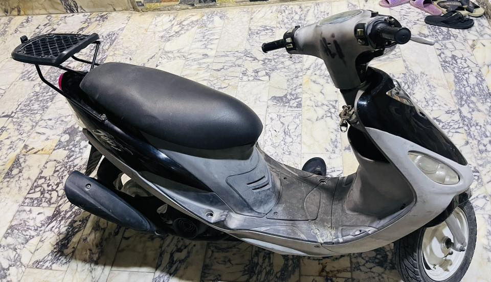 السلام عليكم دراجه للبيع كاطعه ولف ***********
