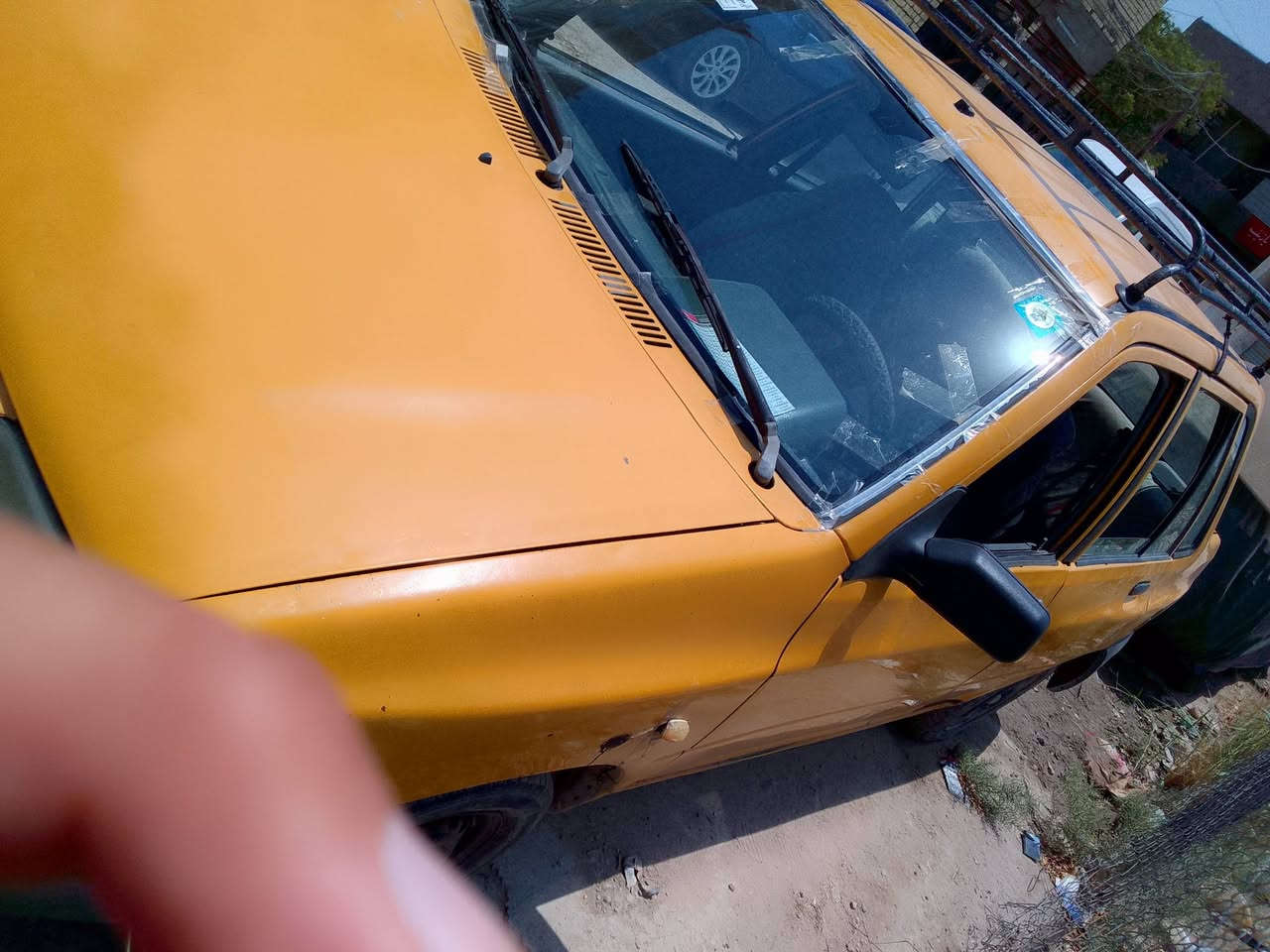 سايبا ٢٠١١  رقم دولي بغداد اجرة هزة وسنوية جديدات 
مكينة وگير وصدر وكهربائيات كلها جيد جدا
تبريد عاطل ، گشر تعبان ، باسمي
المكان بغداد الدورة شارع ٦٠  او الوزيرية خلف الرعاية
للبيع نقد بسعر ٢٤ ورقة. رقمي ***********.
الشواصي ملحومة مو بلاد بيها خياس قليل.
