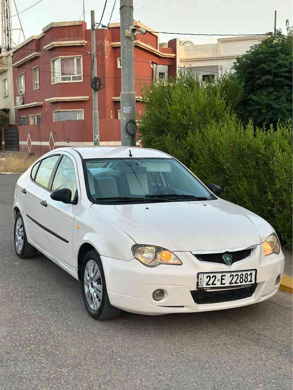 سعری ٤٠ وەرەقە 
***********
 وەتسئەپی لەسەرە 

proton 2009 
گێر عادی 

 یەک پارچەی سبوخە بێ لێدران  

گێر و مەکینە بەشەرت 

رەقەم و سەنەوی تازەیە 

سەیارەکە زۆر خاوێنە 

شاشە ئایپادم بۆ بەستاوە 

سعری ٤٠ وەرەقە و کەمێک مەجال 
*********** 

شوێن هەولێر أربيل, العراق
