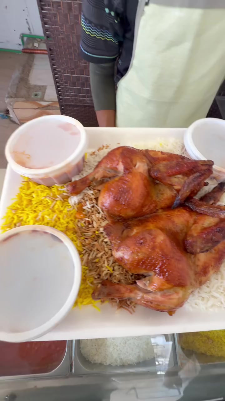 #الديوانية مباش حي الفرات 
تعالو شوفو شجاي يصير للعلم هذا المطعم معيش 20عائلة 
للاتصال ***********
***********

