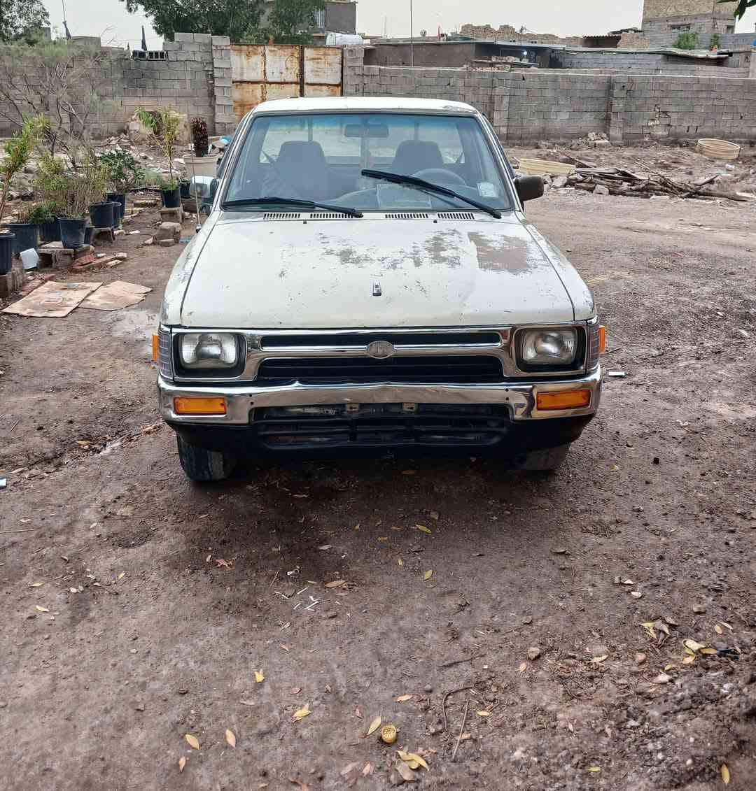 بيكم تيوتا لبيع مديل ١٩٨٩ بغداد وضع شركه جارده صدر جديد تواير جديده توشمه جديده نضيفه بس محرك بي تبخير قليل سعر ٦٠ وبيه مجال ***********
