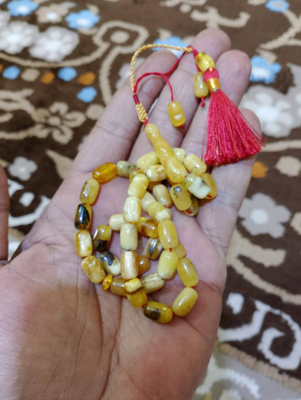 كهرب ناعمه تقريبا 20غرام سعرها 75 لايوجد توصيل البصره ***********
