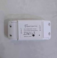 سويتش ذكي • تحكم بالموبايل • ٤ قطع