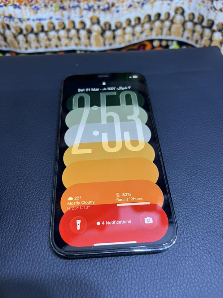 ايفون ١٢ برو للبيع
السلام عليكم 
ايفون ١٢ برو للبيع لون بحري نيلي 
ذاكرة ١٢٨ 
بطارية ٧٧
الجهاز مكفول من العطل و التبديل مال وكالة 
و يا كفر ولزكة شاشة 
السعر ٣٤٠ الف قفل 
مكان حي الجامعة 
*********** واتساب
