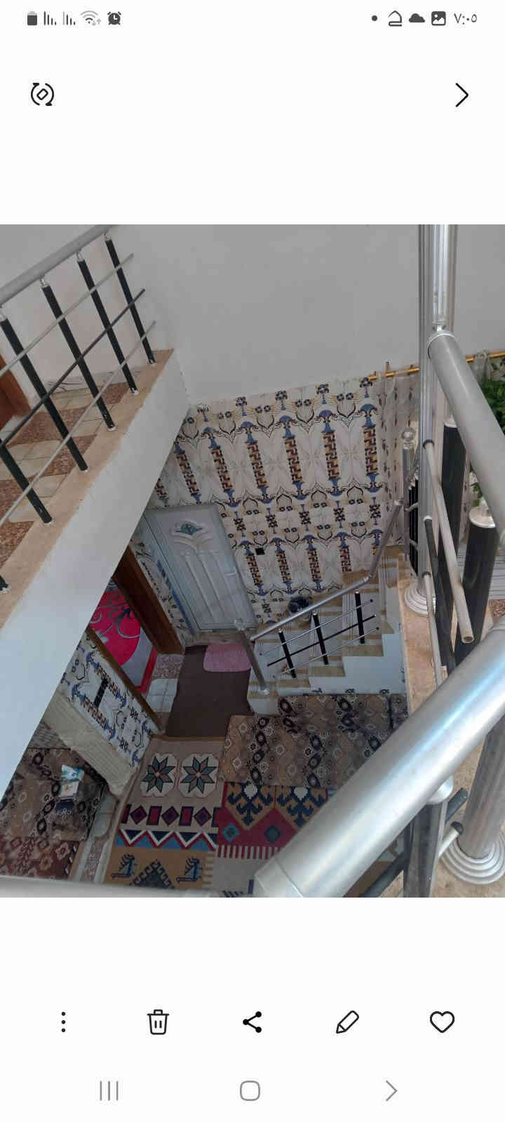 سلام عليكم يوجد بيت 100متر للاجار كربلاء حي الزهراء اجاره ب ٤٠٠ للإستفسار تتصل ع رقم ***********
