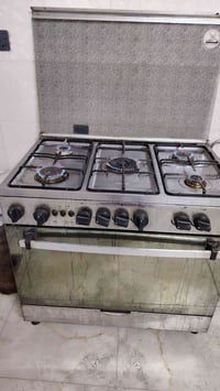 طباخ مستعمل • فرن شغال • درجة أولى