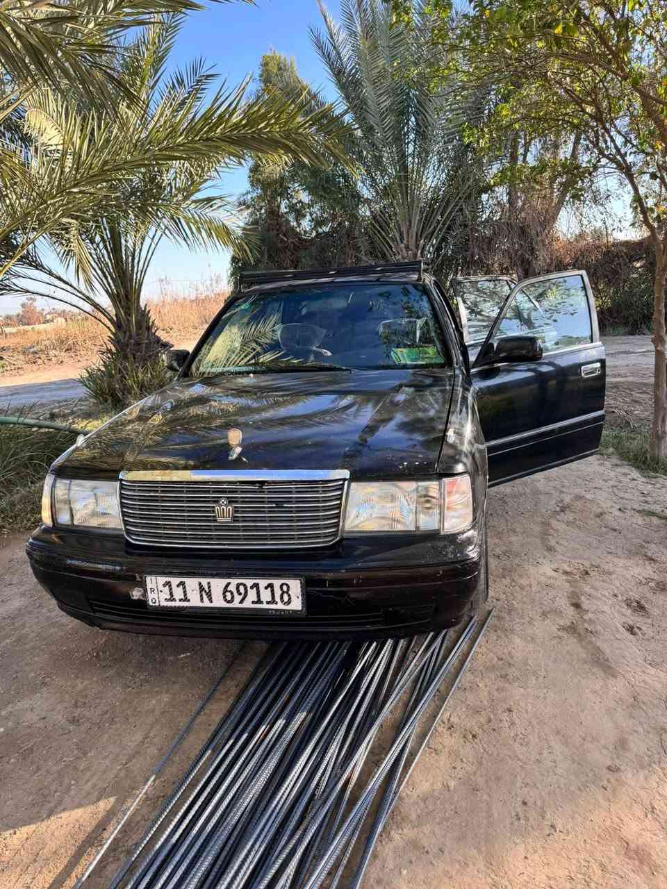 سلام عليكم سوبر كراون 97بغداد بسمي
تخم تاير مع صدر جديد تبرد شغال  سعر 48 بيها مجال قليل 
للاستفسار 
***********
