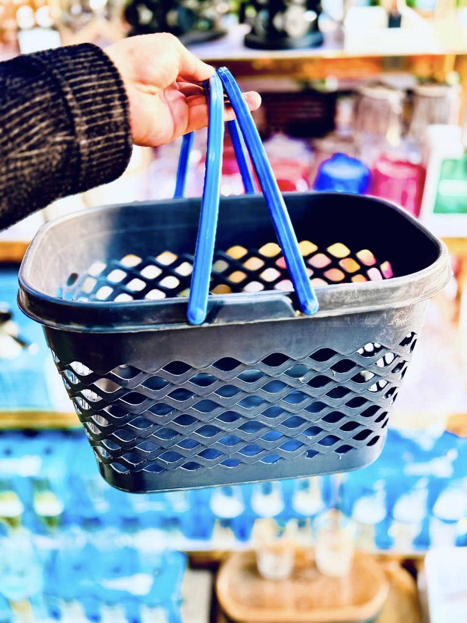 عرض خاص #سعر_الف_دينار_فقط_000_1

سهله سفر - زيارات - للمناسبات - متعددة الاستعمالات 

الديوانية السدير قرب مدرسة العدالة 
   مقابيل عيادة د مرتضى سلام


**إذا كنت صاحب هذا الإعلان وتريد حذفه لأي سبب، رجاءا أرسل رسالة إلى الدعم الفني**