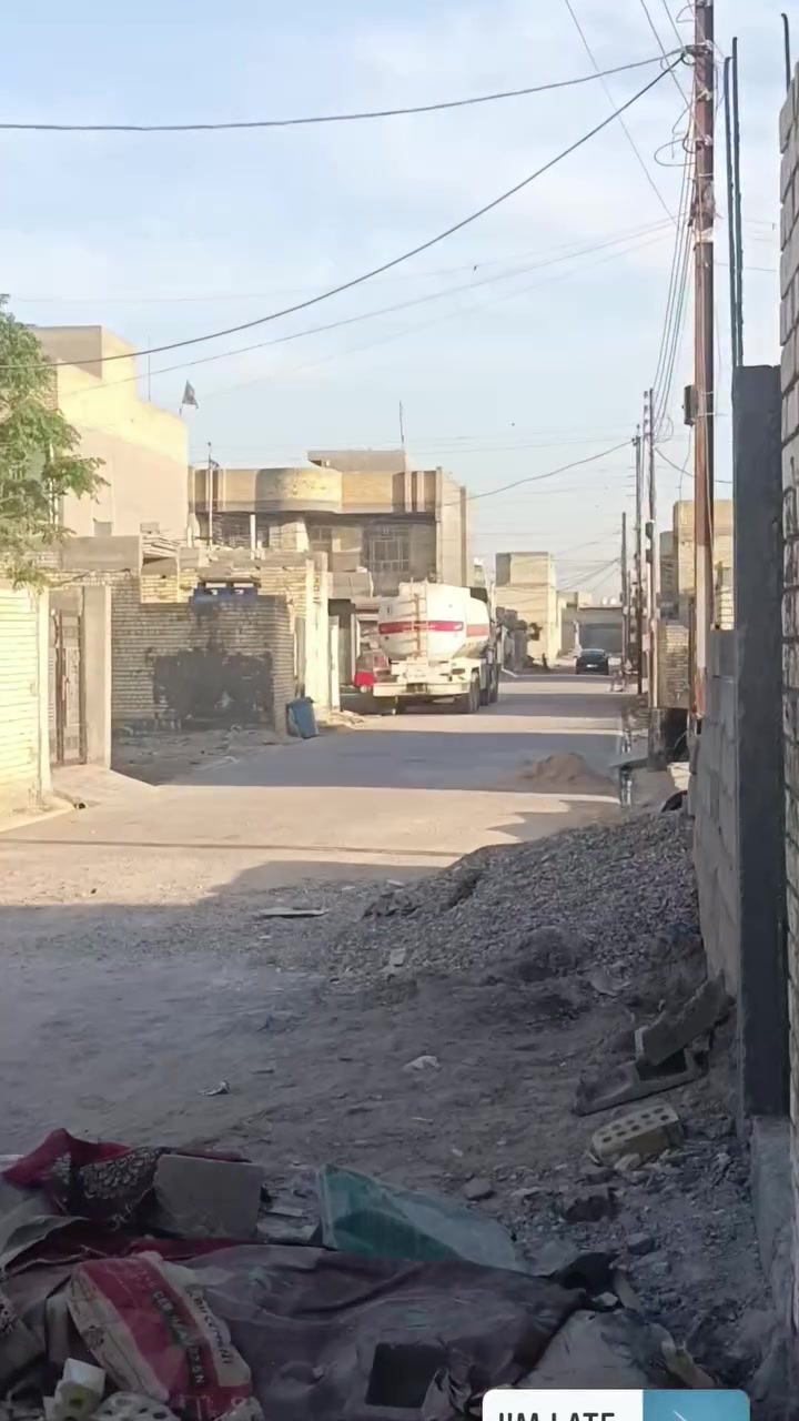 بيت للبيع منطقه حي دجله للمعارض مال حي النصر خدمات موجوده طابو زراعي سند 25 الساعه 120 بيت جديد***********
