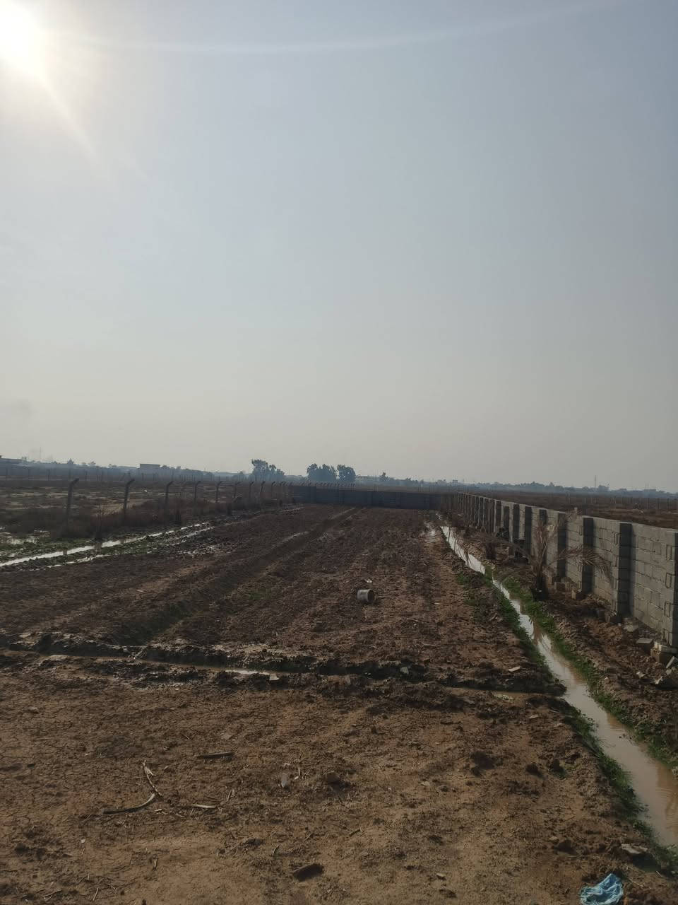 .
يا الله
السلام عليكم نصف دونم للبيع واجه 17 ونزال 75
منطقه الاوسمه والانواط
ع شارع 20 ، كافئه الخدمات ماء كهرباء مجاري والتبليط ب الايام المقبله 

جنس الارض طابو زراعي سند 25 تحويل ب الطابو 

للستفسار 

***********

***********
