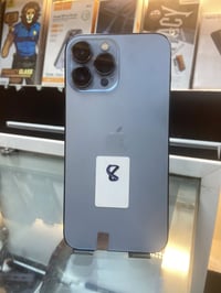 ايفون 13 برو ماكس بحري نضيف سواصي او داخل انطيك بيه ضمان مكفول فقط مبد...