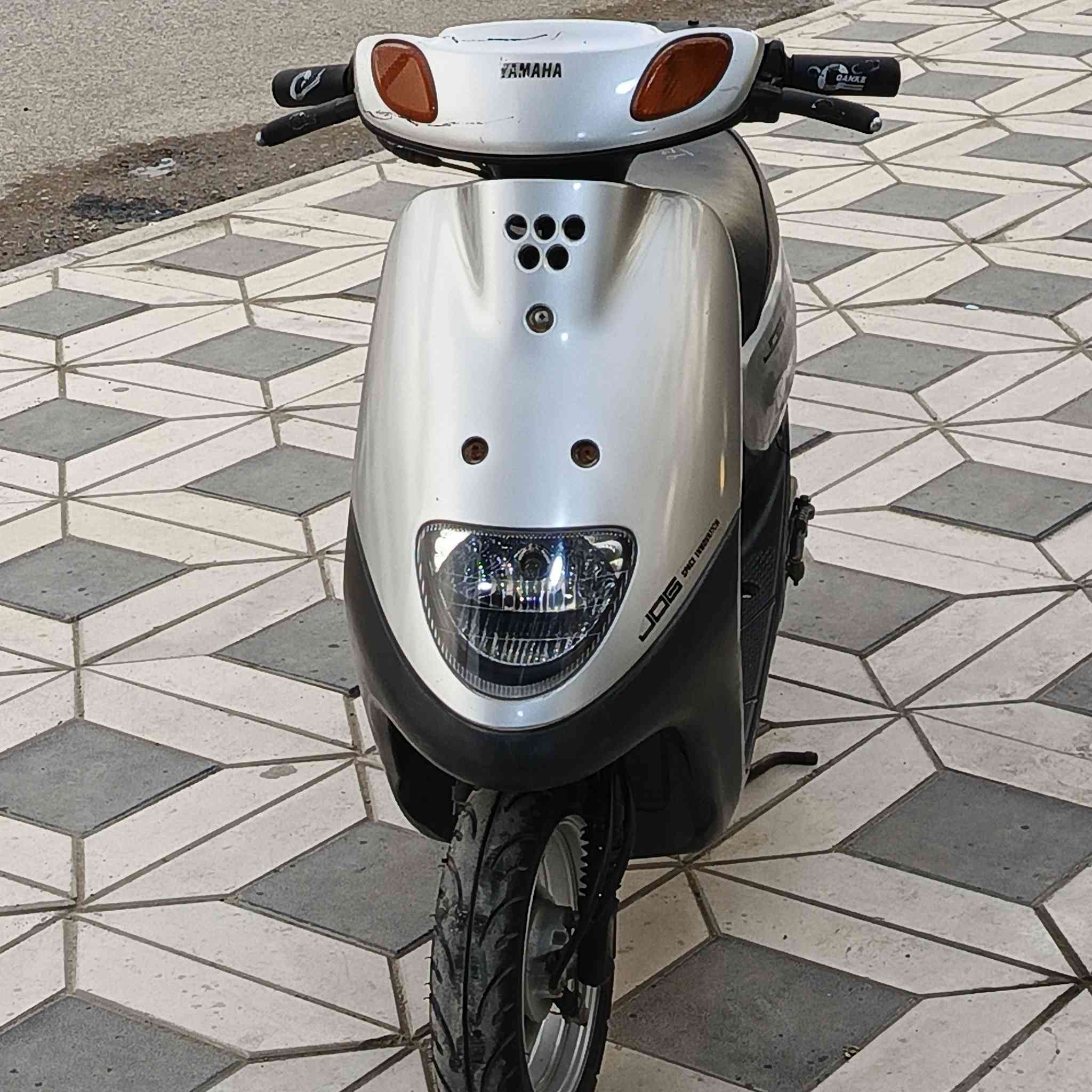 سلام عليكم دراجه منغولي حاويه  كفالة كير ومكينه مافتوحه شراي يتصل على هذا رقم ***********
