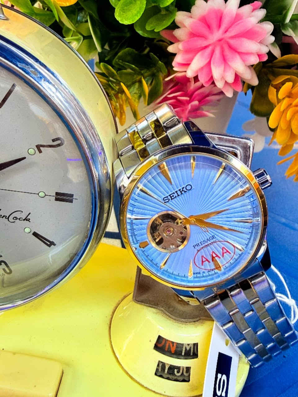 سيكو اوتوماتيك تكويك + حركة يد

السعر 40 الف 

قطر 41 ملم 

زجاج معدني 

مكينة مختومة كشف يابانية 21 💎

سير من الستلس استيل مطعم روز ذهبي. 

يتوفر توصيل لكل العراق 

واتساب ***********
