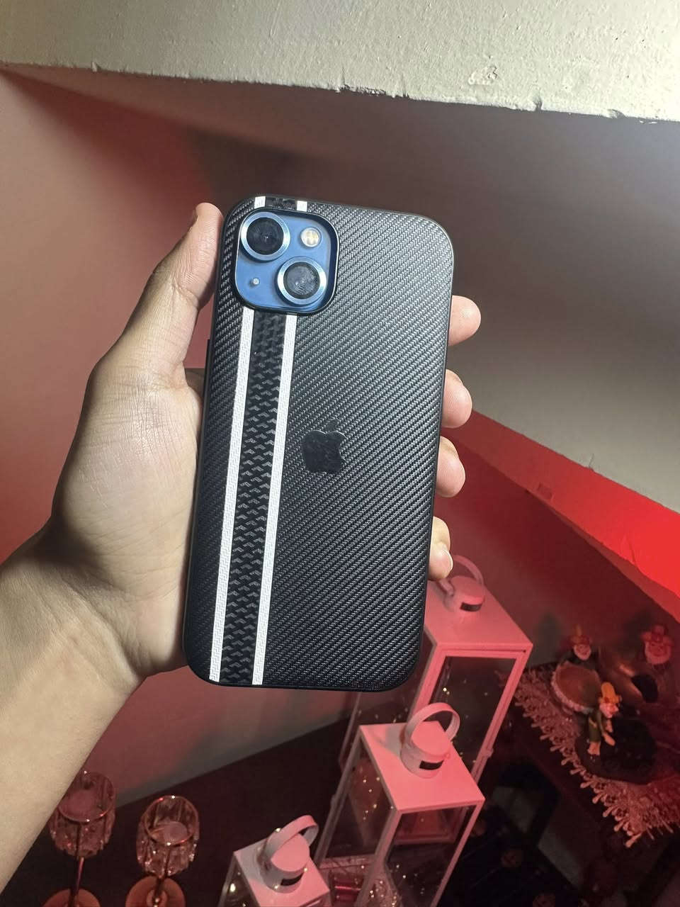 السلام عليكم جهاز ايفون 13 العادي
ذاكره 128 
بطاريه 80 
الجهاز نظيف كلش وممبدل بي ايشي 
الجهاز بعده وكاله والنظافه مالته مبينه بالصور 
الجهاز للبيع 
للتواصل خاص او على الواتساب ***********

