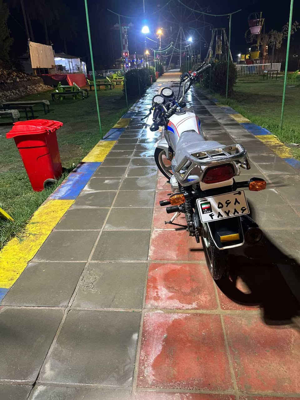 سلام عليكم للبيع دايوان عضم أوراق اصولي كفاله شلعه ومعدل فول 2021 السعر 600 وبيه مجال حك جيه المكان حله محاويل اتصال ‭0786 574 7354‬
