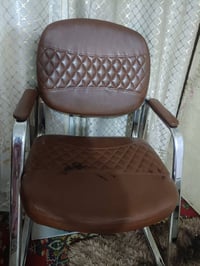 ميز مكتبي • ٣ جرارات • كرسي مكتبي