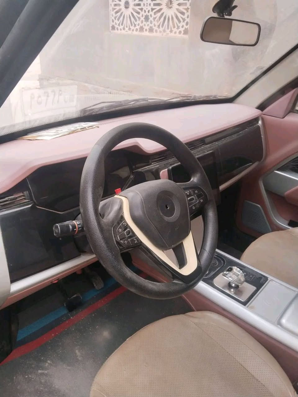 رانج روفر  كهربائيه ع شحن موديل 26 يعني الرقم لصعب 
 مكينه 8 سلندر توين تيربو سوبر جارج تنفس طبيعي 

السيارة ماشية 965 الف كيلومتر 

مواصفات فول ١/١ 

سلايت 

جكات تصعد تنزل 

كشنات كهرباء كشنات خزن وكشنات تدفئة حار بارد حته صخان بيها

تبريد كنتوري + مركزي 

 53 مودات سياقة 

دبل اكسل 

 دوسات كهربائية 

 + مرايات كهرباء كامل . نقاط عمياء

رادارات امامية وخلفية 

كاميرات 480 درجة 

 وهواية مواصفات ما ينعدن 

كهربائيات وكير ومكينة بشرط افحص عند 30 فيترات

اللون ،ابيض طافي مثل ما موضح بصوره .
شباب ما يشتري لا يكسر بحلال العالم


**إذا كنت صاحب هذا الإعلان وتريد حذفه لأي سبب، رجاءا أرسل رسالة إلى الدعم الفني**