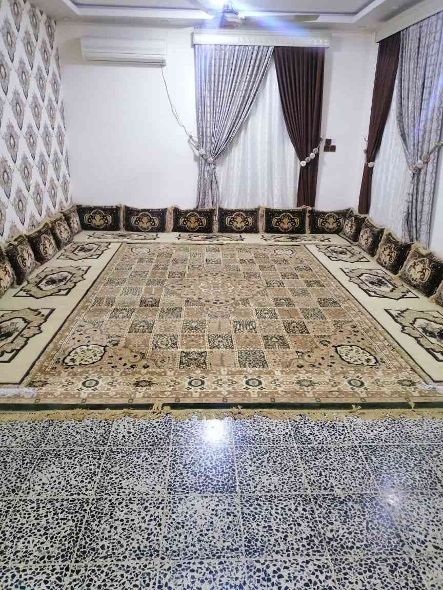 البيت للبيع ولتفاصيل داخل الفديو مساحه317 طابوصرف السعر335 وبي مجال للاستفسارمراسله الصفحه اوالاتصال***********
