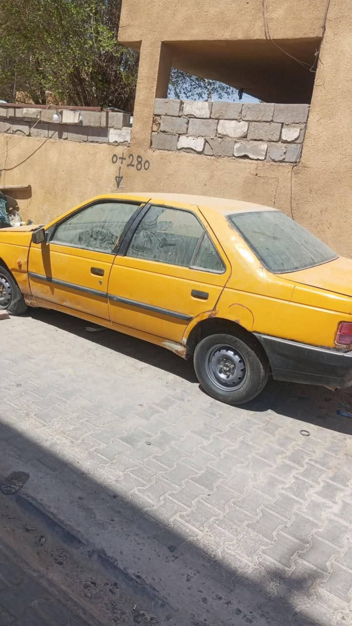 سلام عليكم حبايب بيجو رواى رقم قادسيه سيارة متروكه مكينه جديده عليها هيه 286 غرامات ماعليها مكاني كربله لسعر 9 بيها مجال هاذه رقمي ***********
