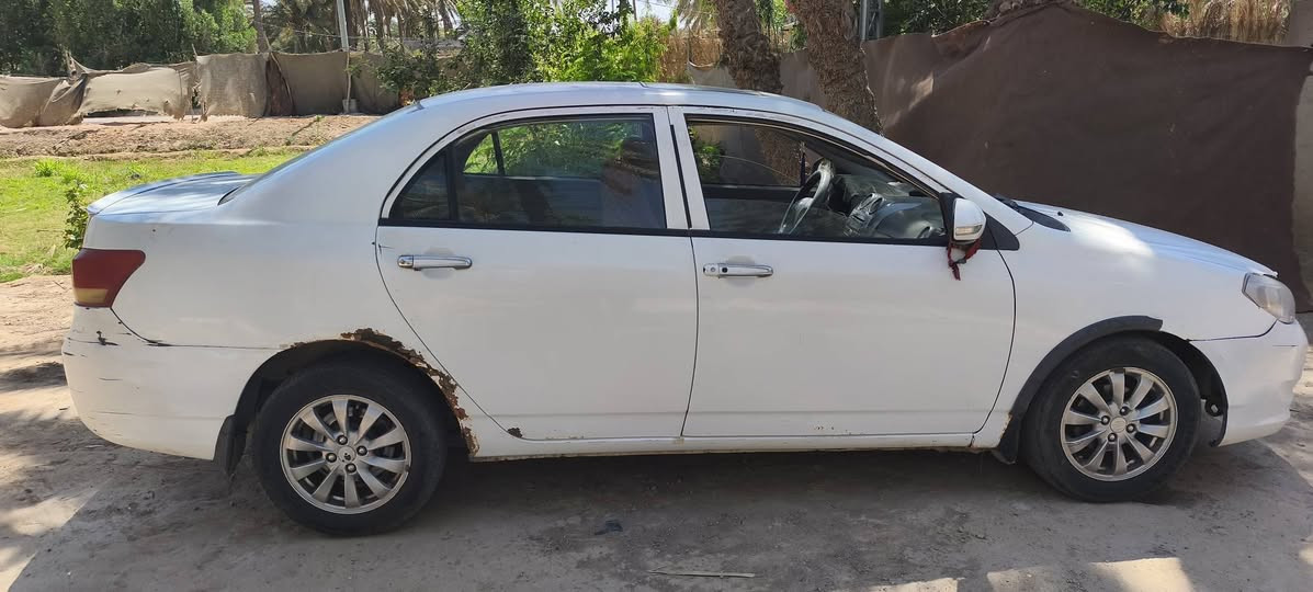 السلام عليكم BYD(G3) نمره بابل خصوصي موديل 2013 مكانهه بابل مصفره غرامات سيارة جاهزة محرك گير حداديه تبريد فقط غاز يمكن واشر يهرب مكفولة من الحادث اكو خياسات بالدوايرالخلفية مداور ثاني يوم داورلك 
38 بيهه مجال بسيط ما متواجد بلفيس مكلف بلنشر  
‏‪***********‬‏

