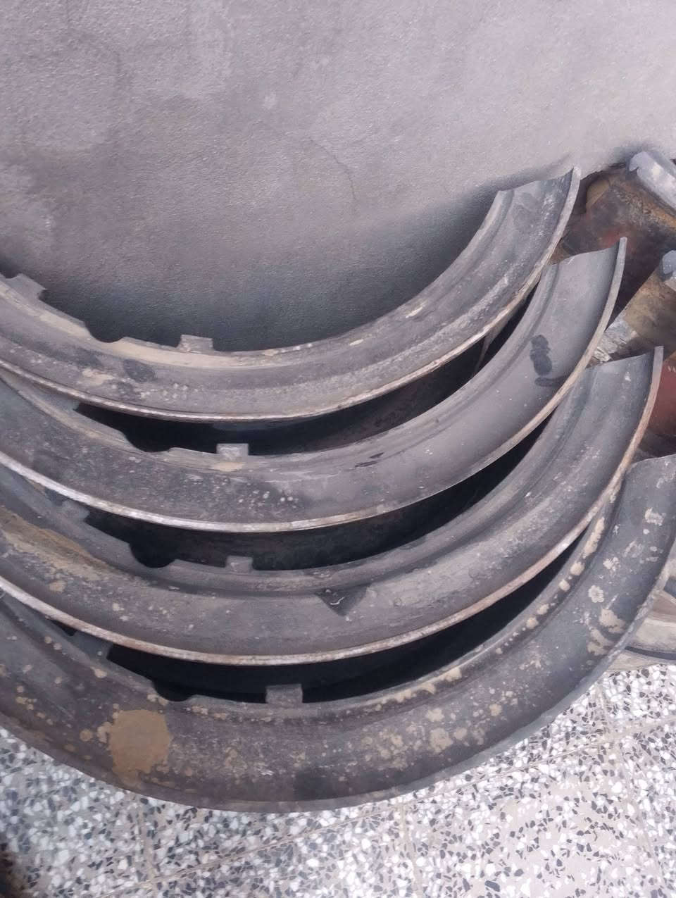 السلام عليكم
ويلات للبيع الماني 
***********
