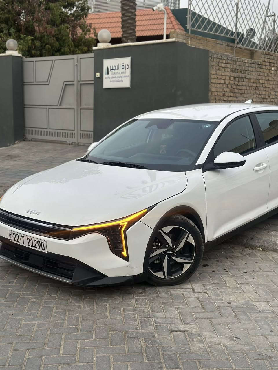 السلام عليك k4 موديل ٢٠٢٥ محرك ٢٠٠٠ دوش مواصفات السياره نص ماشيه ٥٠٠٠ الفبيه صبا ٤ قطع  سياره مرقم اربيل تريد تحويل او وكاله مكان سياره الكاظميه شارع اكد  سع ١٥٧ وبيه مجال قليل الاتصال ***********
